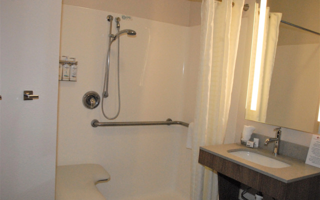 Candlewood Suites Tallahassee by IHG