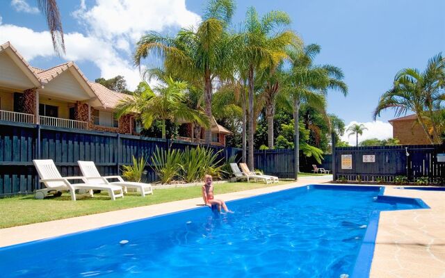 Ocean Spray Apartments Hotel