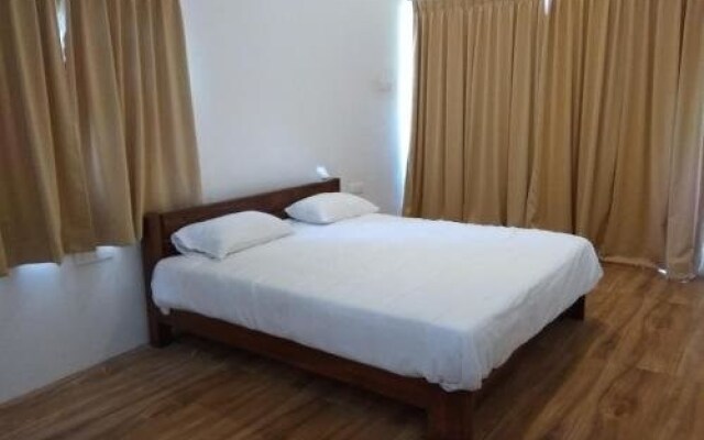 Winterbourne Chalet Guesthouse