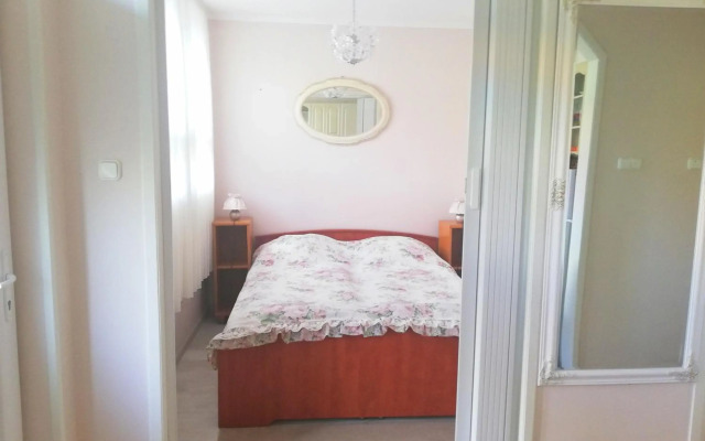 Strandfürdő Apartman