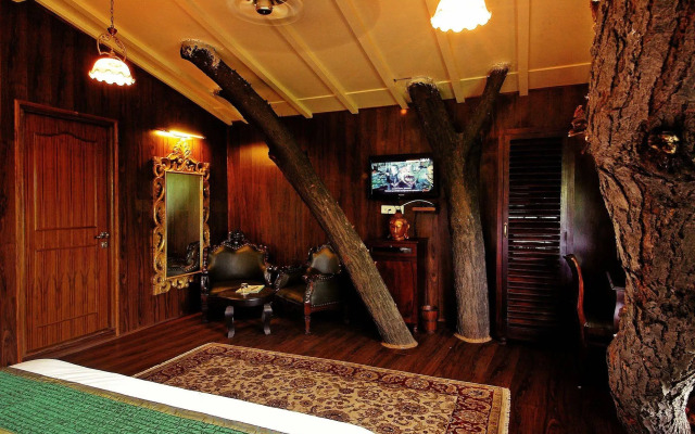 The Tree House Resort