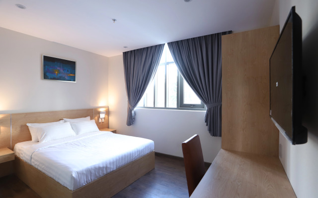 Lanura Apartments and Hotel