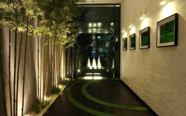 Grass Suites Thonglor