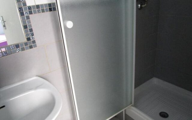 Hotel Altair - Hostel