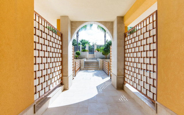 Simplistic Apartment in Reitani near Lido Beach