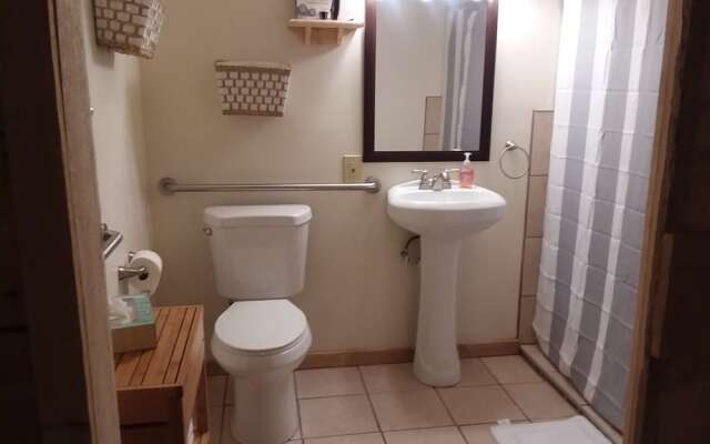 Chautauqua Hillcrest Inn