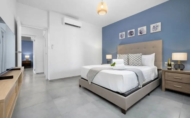 Brand NEW 2br2ba w Private Pool in Gated Community