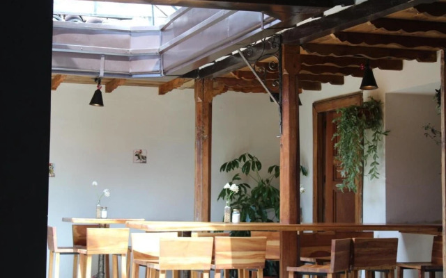 The Cranky Croc Hostel