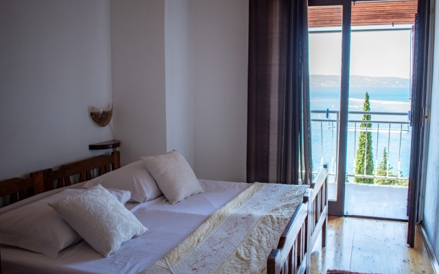 Apartment Ozren - amazing sea view: A2 Omis, Riviera Omis