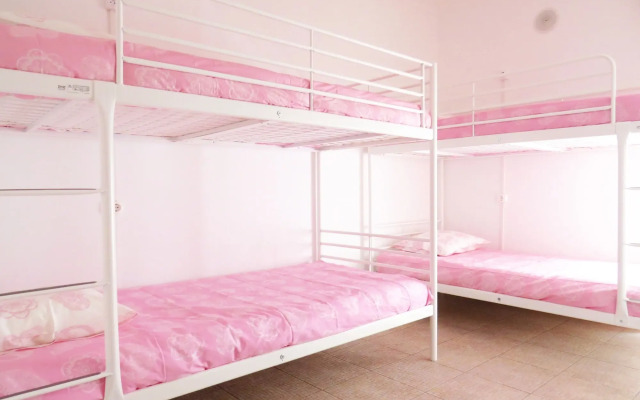 The 17 Hostel