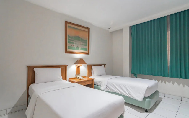 Hotel Yehezkiel Surapati