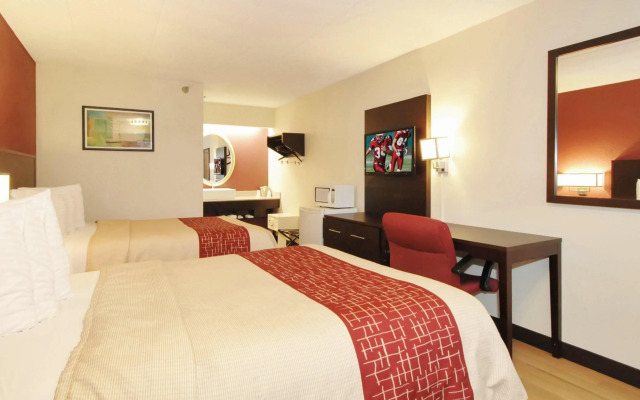 Red Roof Inn PLUS+ Chicago - Hoffman Estates