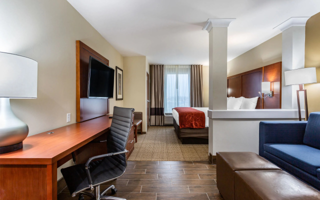 Comfort Suites Bowling Green Southeast