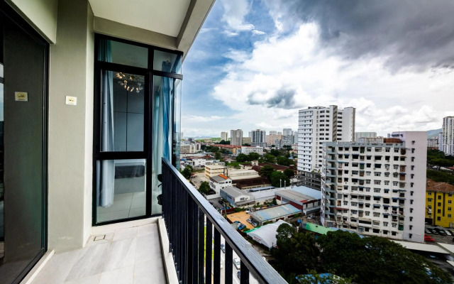 13a-Georgetown Beacon Executive Suites #Infinity Pool