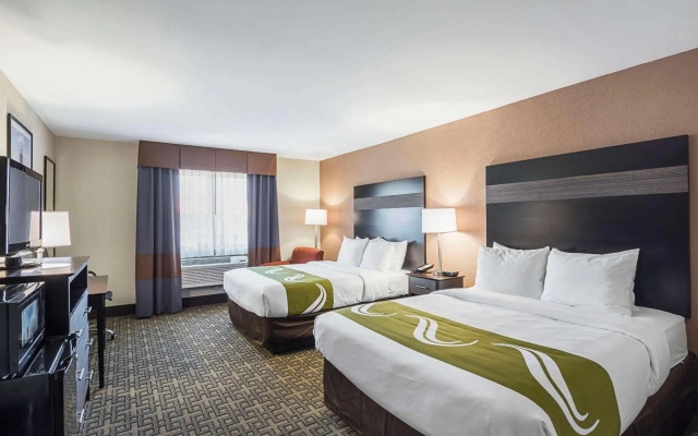 Quality Inn & Suites Holland