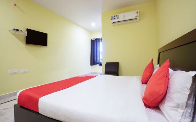 Tulasi Anugana Grand by OYO Rooms