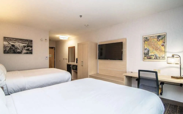 Holiday Inn Express & Suites Kalispell