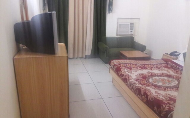 Hotel AJ International