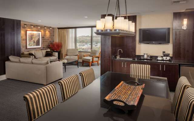 DoubleTree by Hilton Hotel Billings