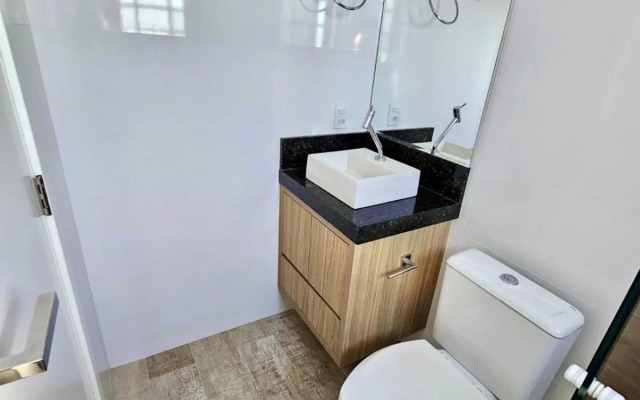 SOBRADO 250 MTS PRAIA MARISCAL Algodoeiro 249-4