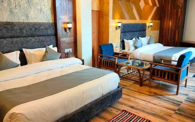Manaw Valley Resort
