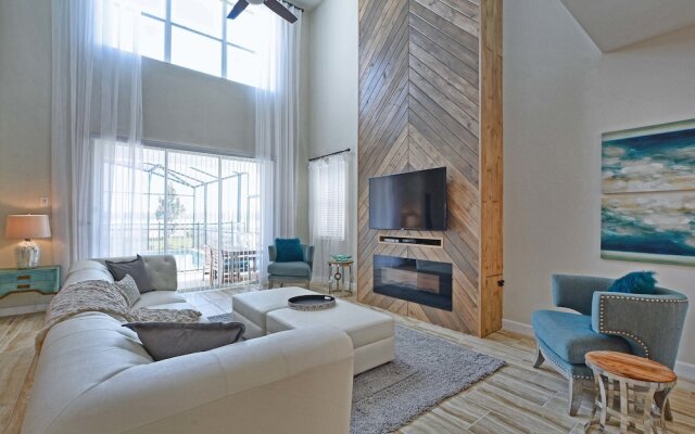 Storey Lake-5 Bedrooms home w/pool-1650ST