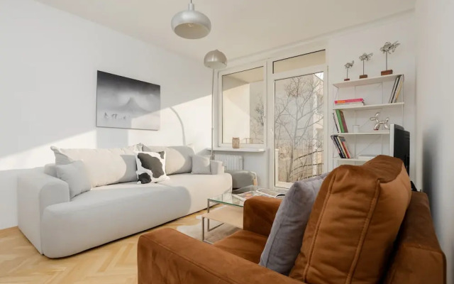 Miodowa Apartment in Warsaw by Renters