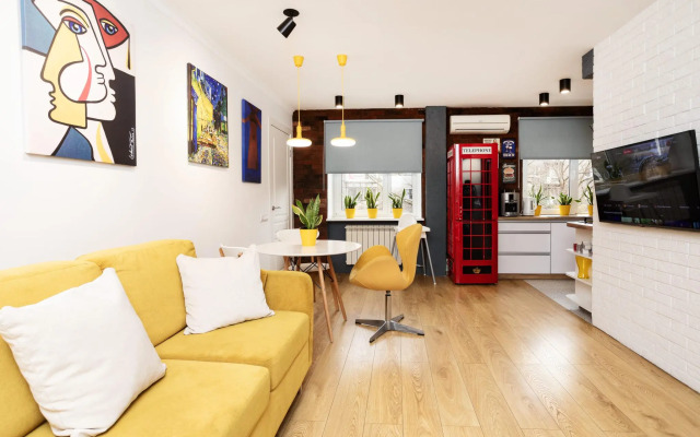 Booking Smart на переулке Партизанский  8