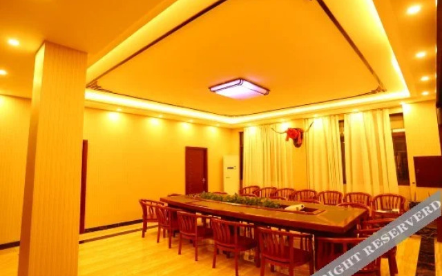 Lanjing Homestay (Kaili Miao Dong Ethnic Park)