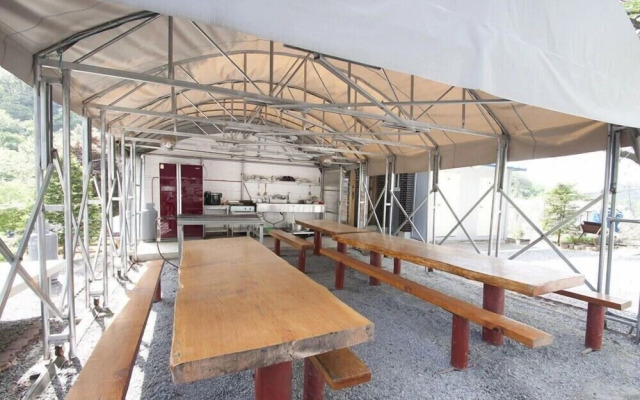 Bandi Hwangto Pension