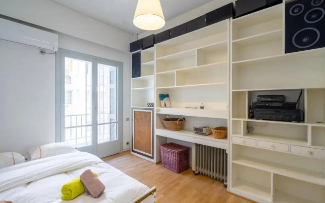 Charming and renovated flat in the heart of Athens