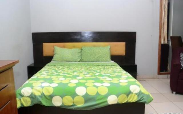 Flora Suites Exclusive