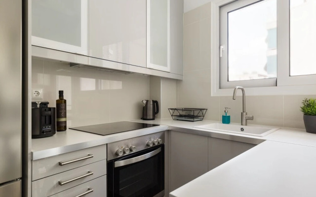 UPSTREET Urban 2BD Apartment in Koukaki