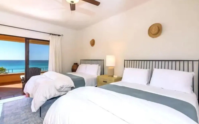 2BD Beach Front Luxury in Cabo