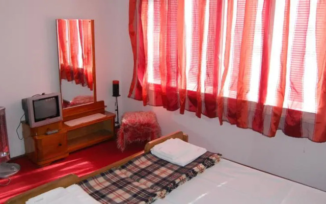 Pop Nikolovata Kushta