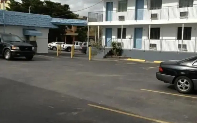 Miami Springs Inn