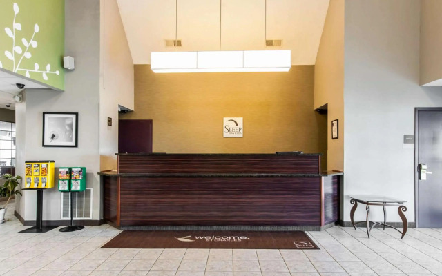 Sleep Inn & Suites