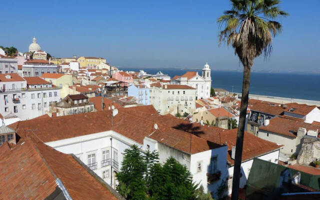 Bairrus Lisbon Apartments - Alfama