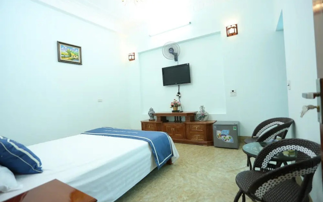 TamCoc Green field Hostel