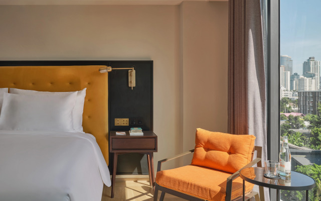 Public House Bangkok, a Member of Design Hotels