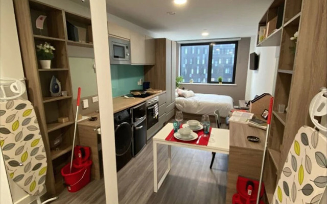 Ensuite Rooms and Studios in Portsmouth