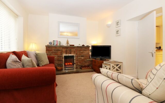 Lugger Cottage