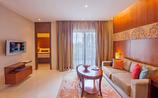 Oakwood Residence Naylor Road Pune