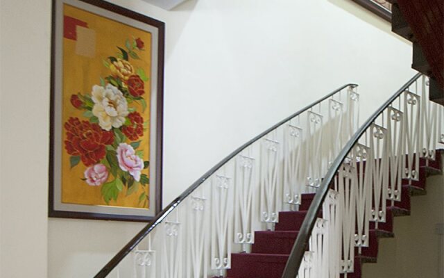 Aye Chan Thar Hotel
