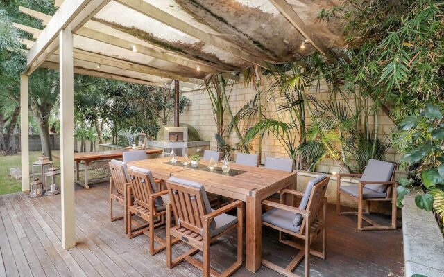 Seabreeze House