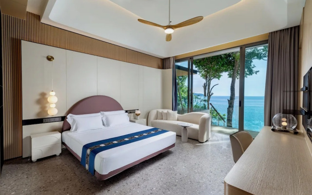 The Aquila Villa