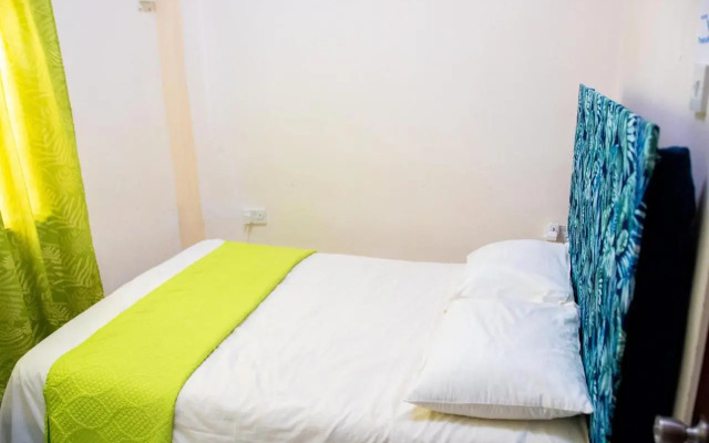 Tropical Breeze Guest House