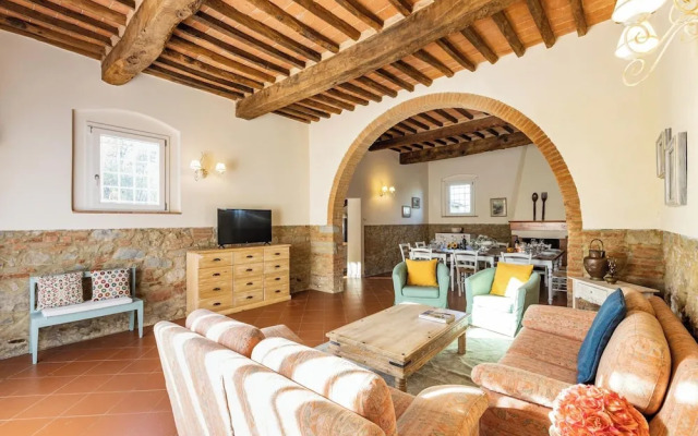 Peccioli Villa With Pool Ac And Privacy