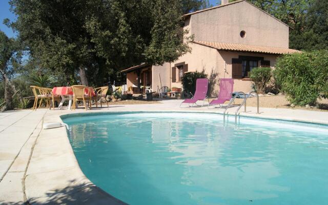 Holiday Home in Saint-antonin-du-var With Private Pool