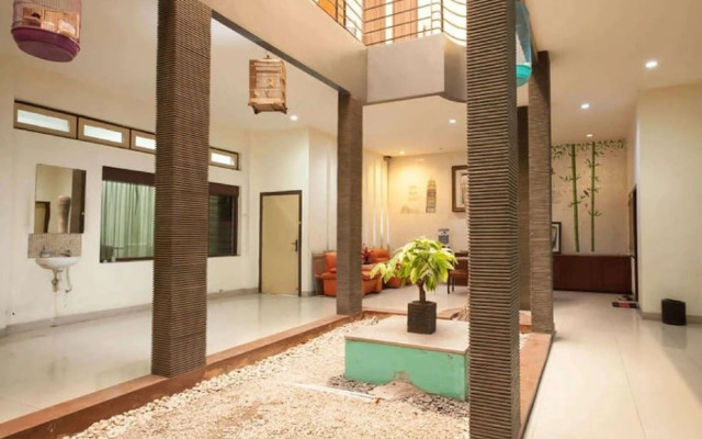 Soerabaja Place Hotel